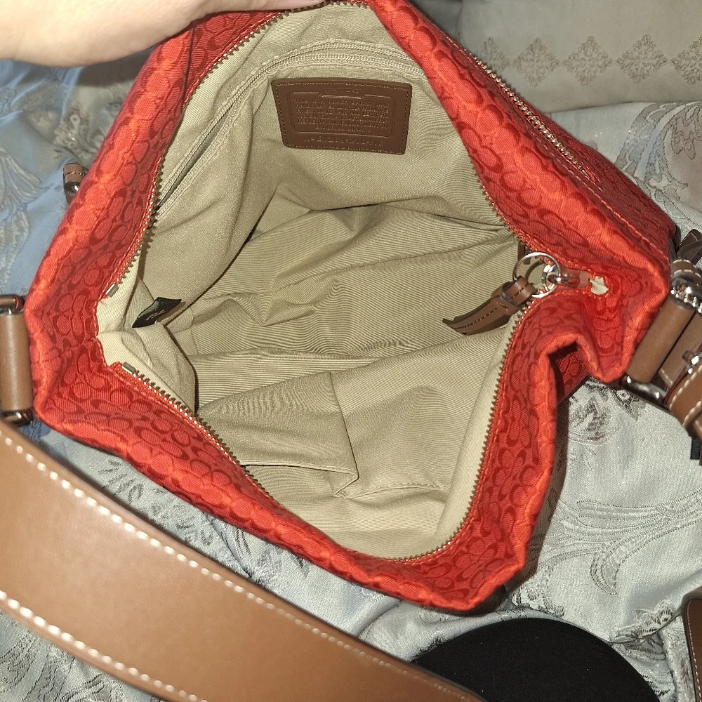 Coach crossbody - Picture 8 of 10
